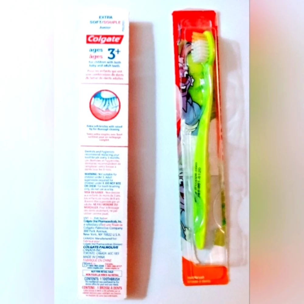 TWO Trolls (Colgate) Kids Extra Soft Suction Bottom + 2 Bonus Brushes